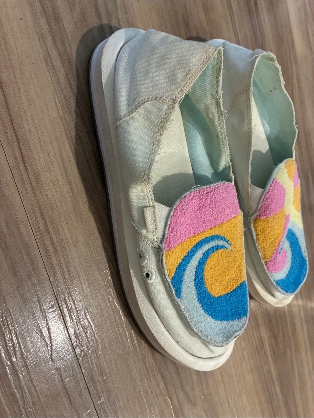 Sanuk White Canvas Slip-Ons with Pink, Blue, Yellow & Orange Tufted Accents - Picture 3 of 4